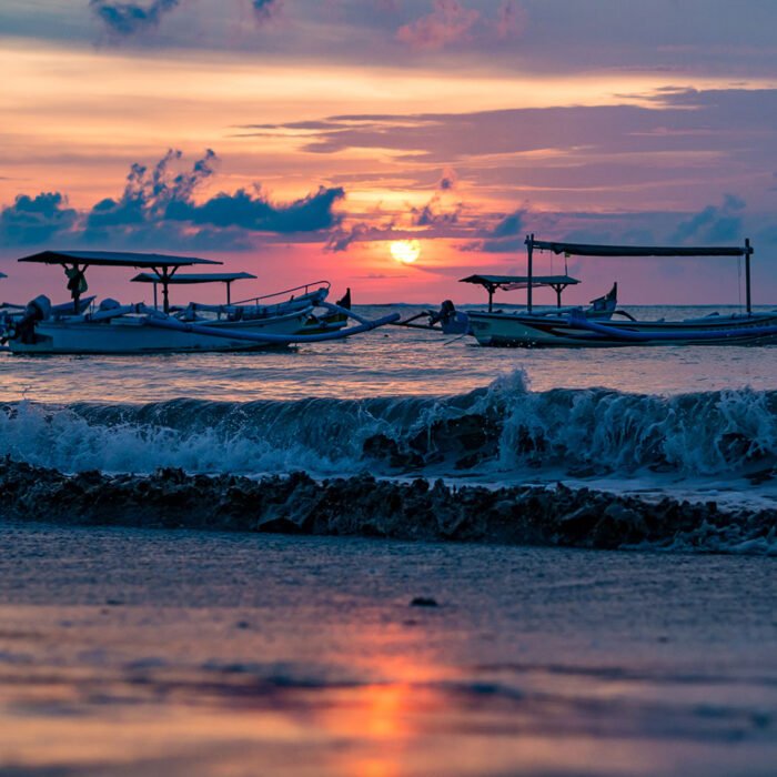 4D3N Dolphin Watching in Bali